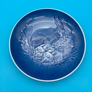 Vintage 1981 Bing & Grondahl Mother's Day Plate - Danish Porcelain Rabbit Motif